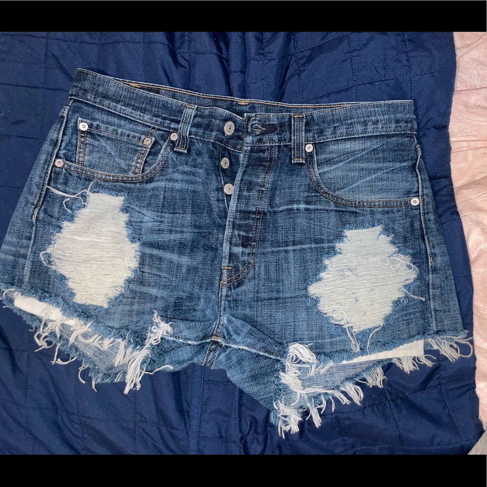 VintageHigh Waisted Levi Shorts